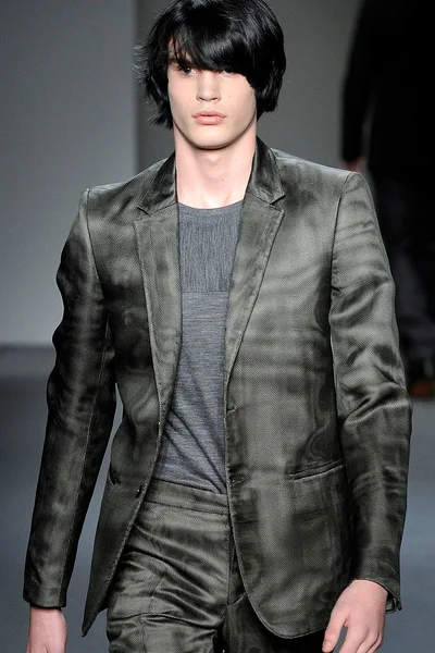 Look 7